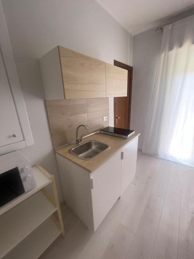 Casa XXI Aprile Apartment Изола деле Фемине Екстериор снимка