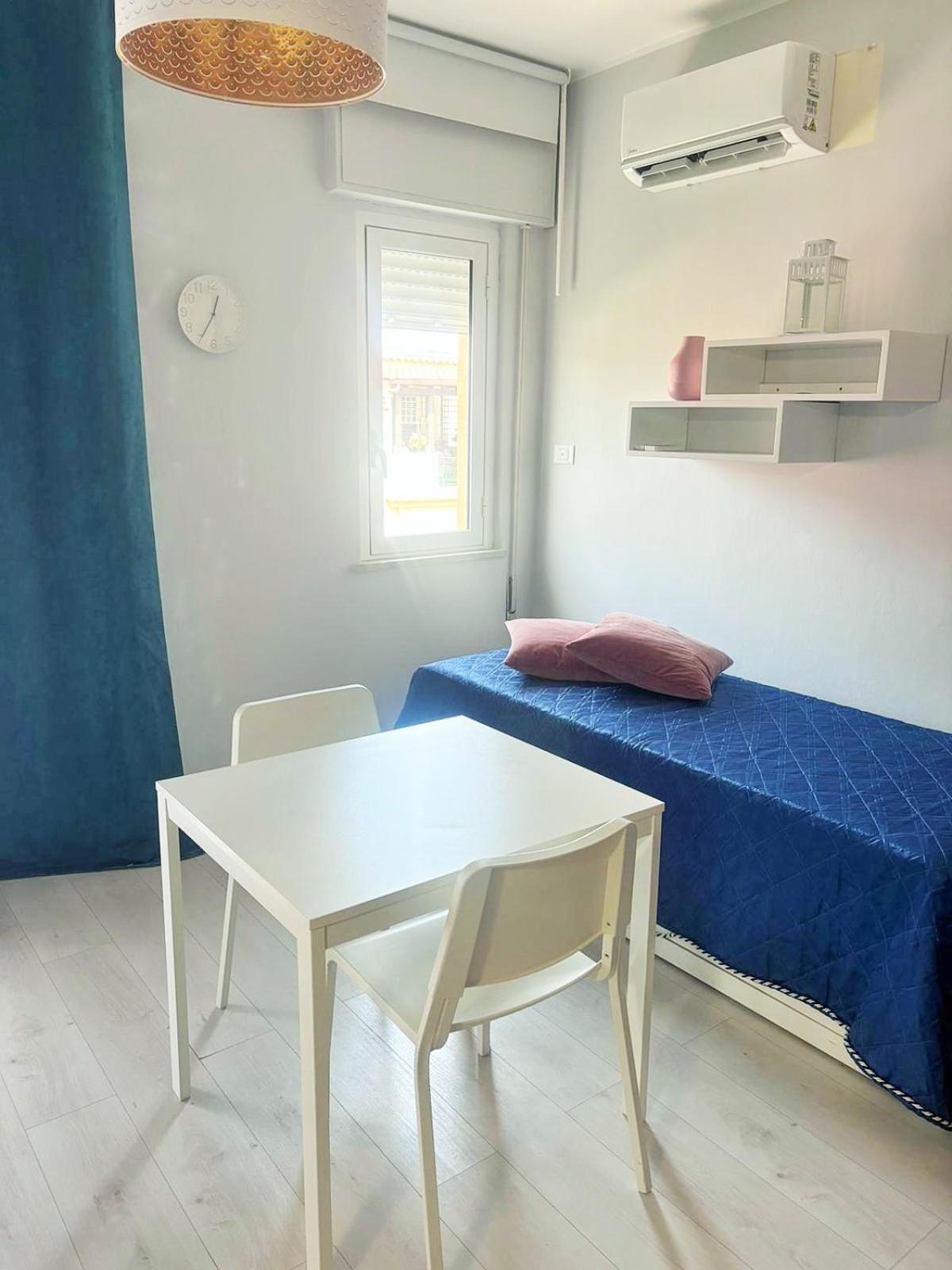 Casa XXI Aprile Apartment Изола деле Фемине Екстериор снимка