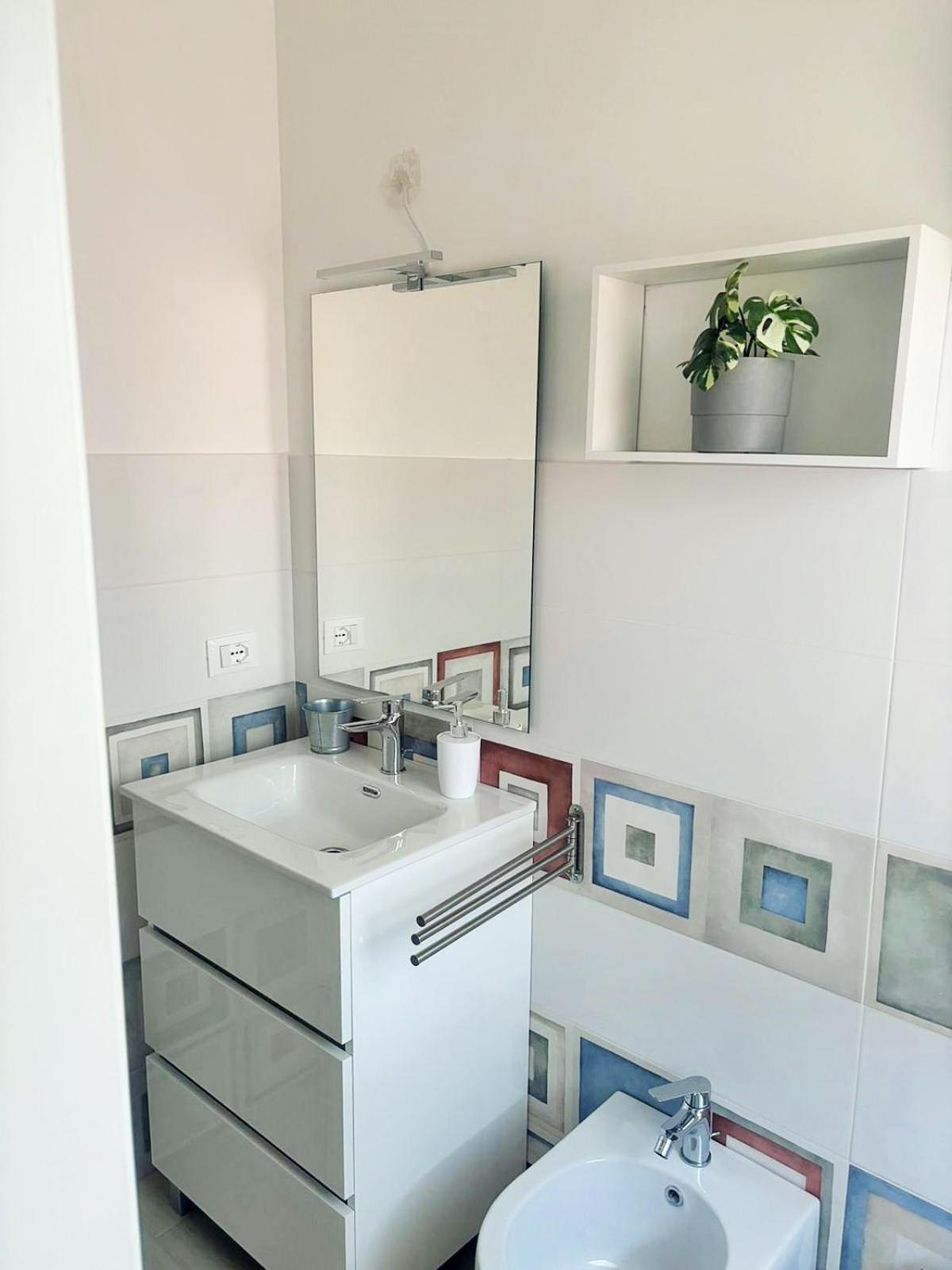 Casa XXI Aprile Apartment Изола деле Фемине Екстериор снимка