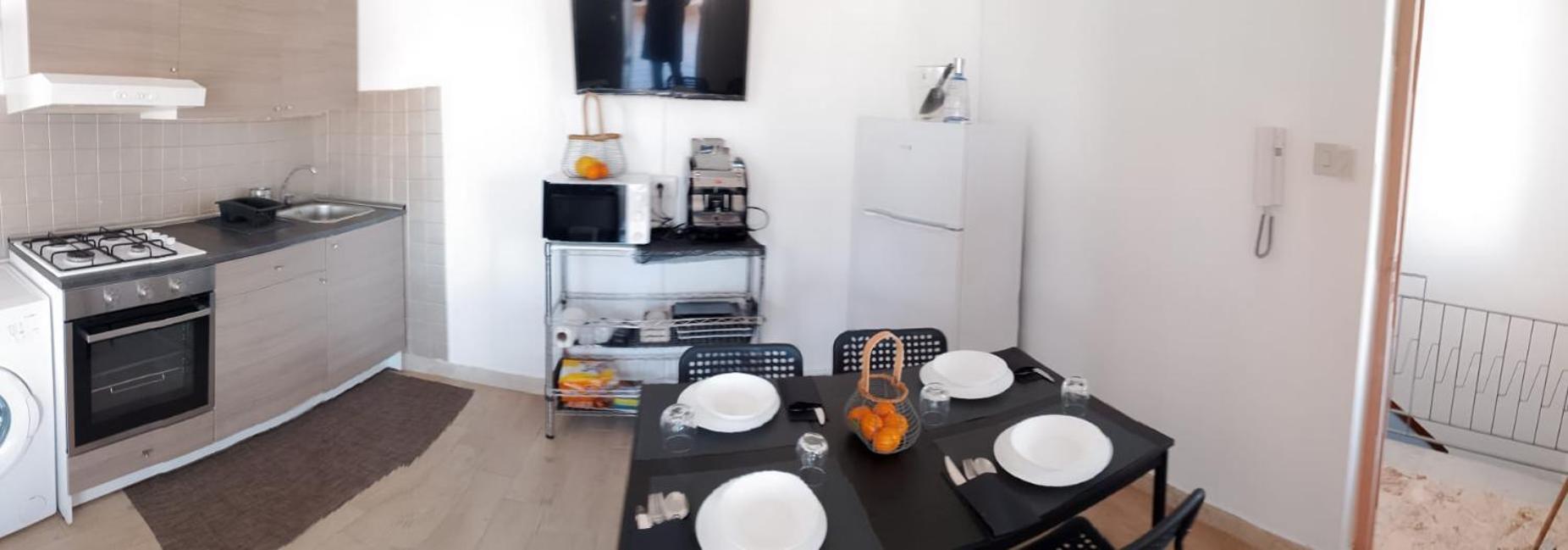 Casa XXI Aprile Apartment Изола деле Фемине Екстериор снимка